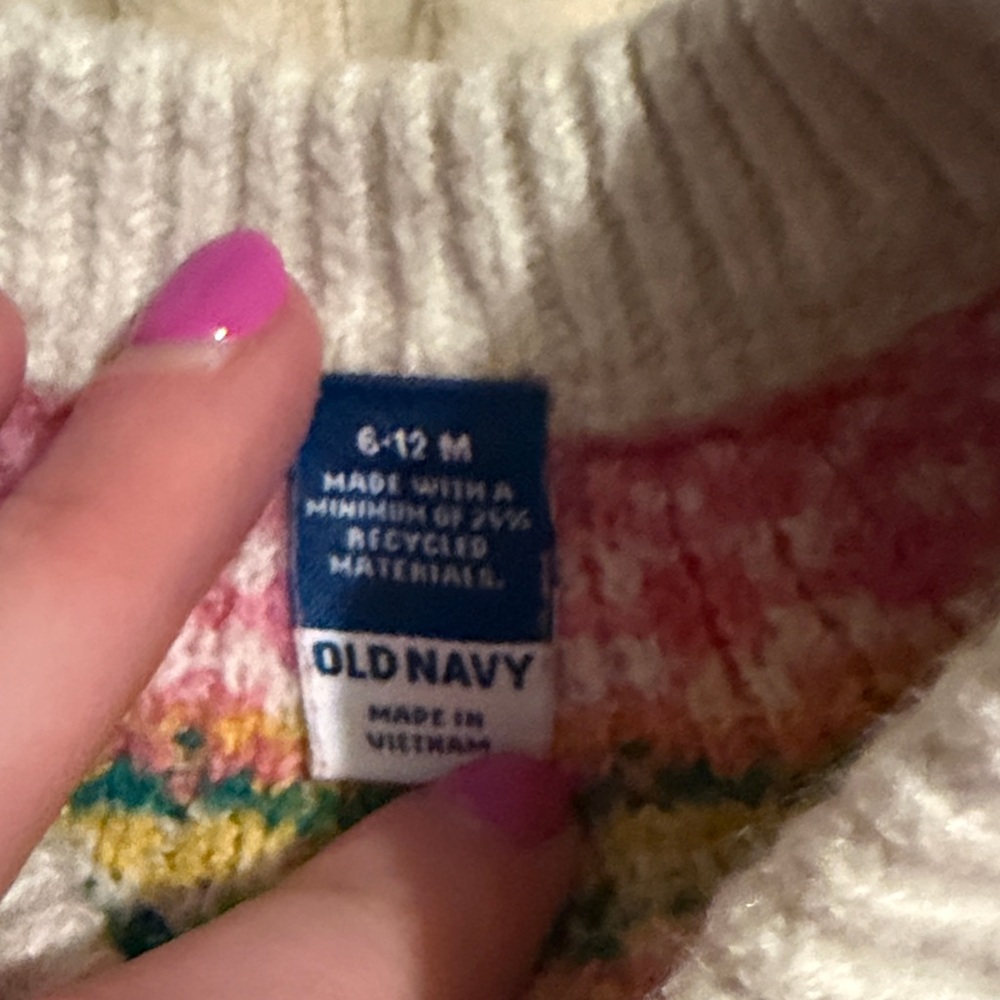 Old Navy Pink and Multicolor Patterned Sweater - Picture 2 of 4